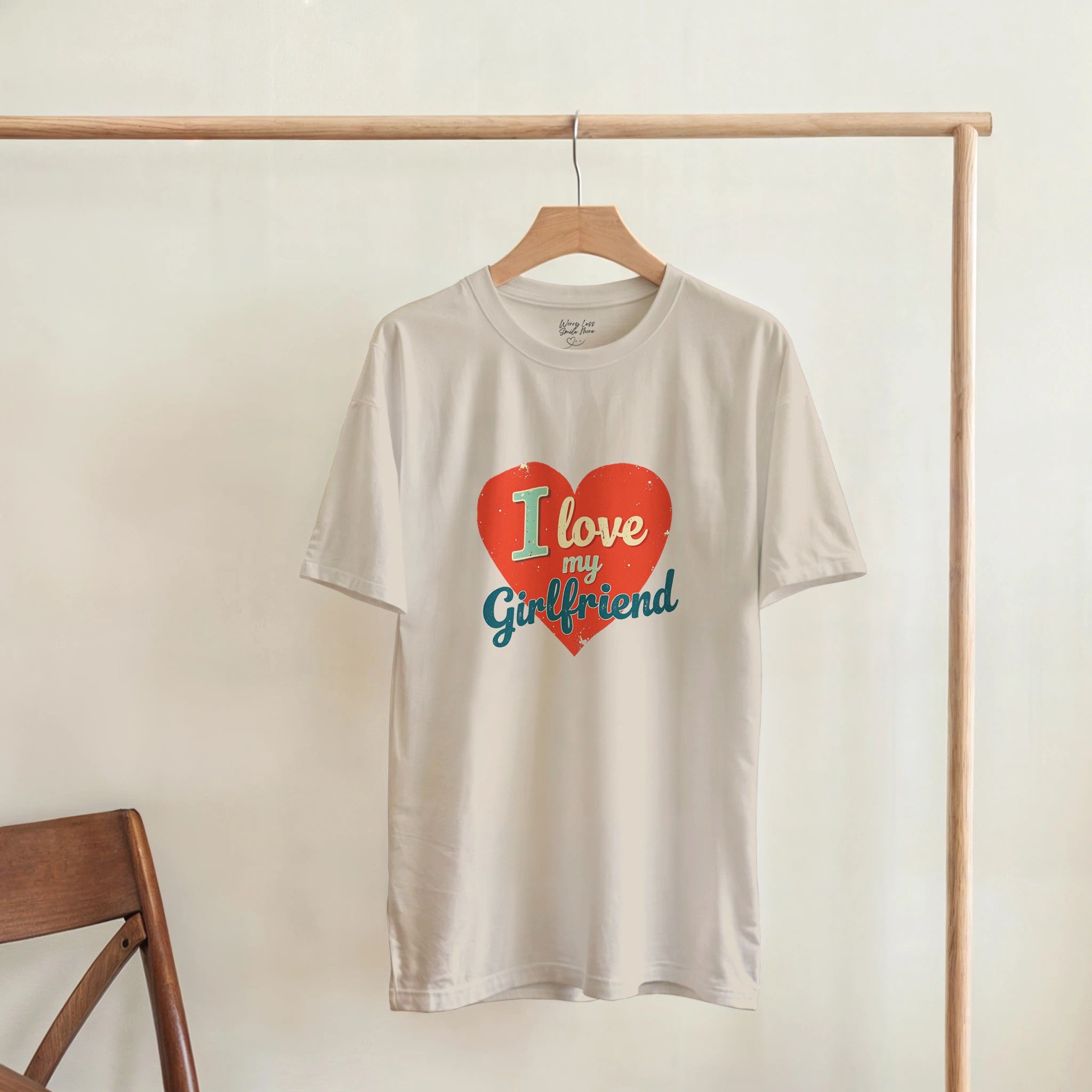 I love my girlfriend shirt kapstok