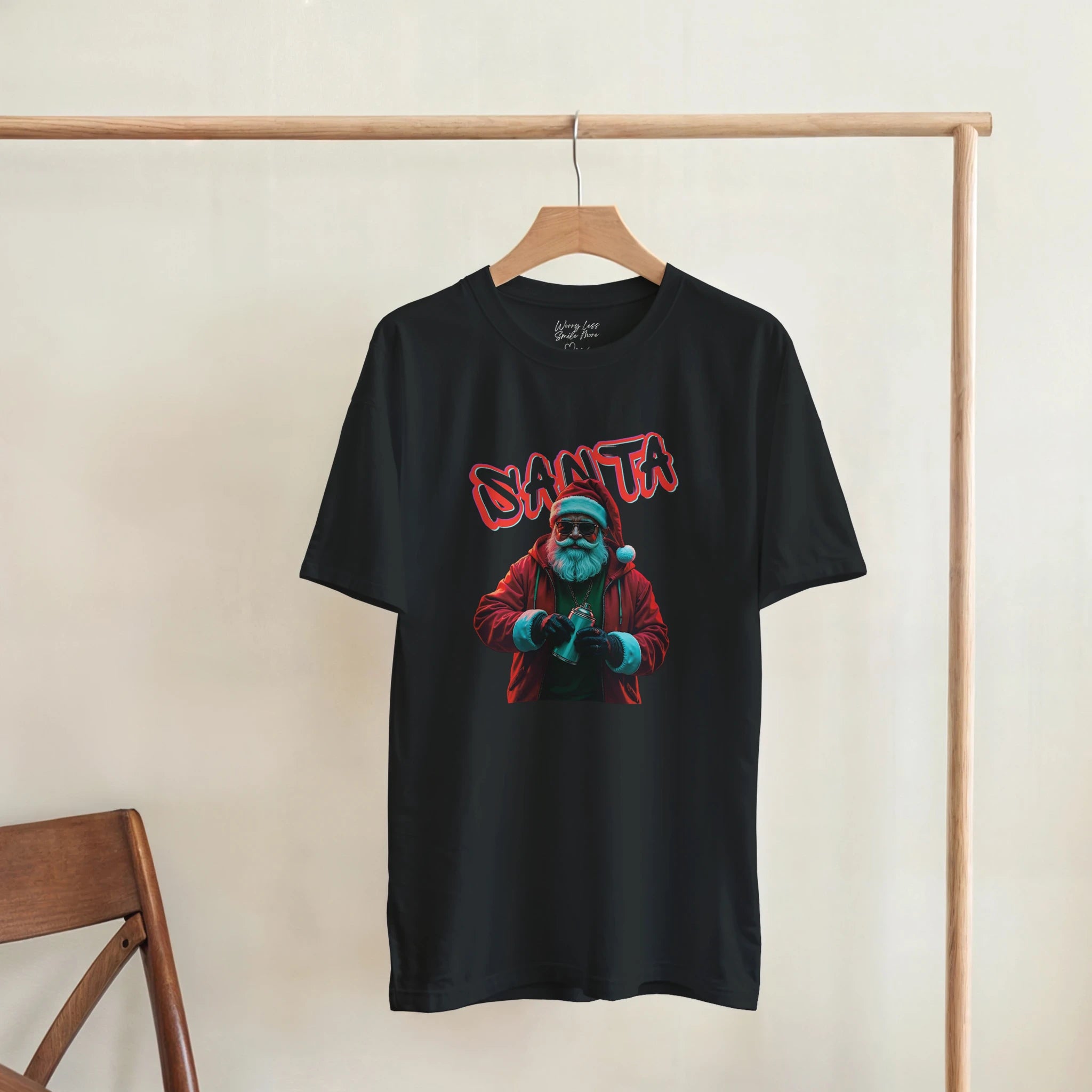 Santa Graffiti Tag Kerst T-Shirt | Smile Shirts
