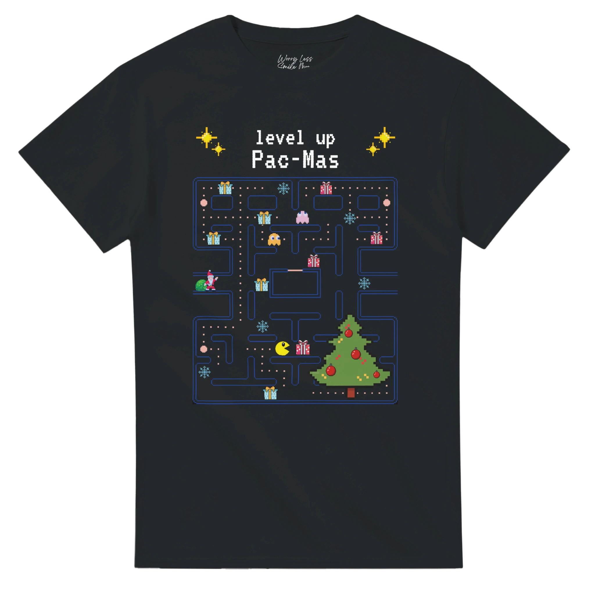 Vier kerst in retro stijl met het Pac-Mas Christmas T Shirt. Pixelart, kerstballen en cadeaus in Pac-Man vibe. Perfect als foute kerst t shirt, ideaal als cadeau.
